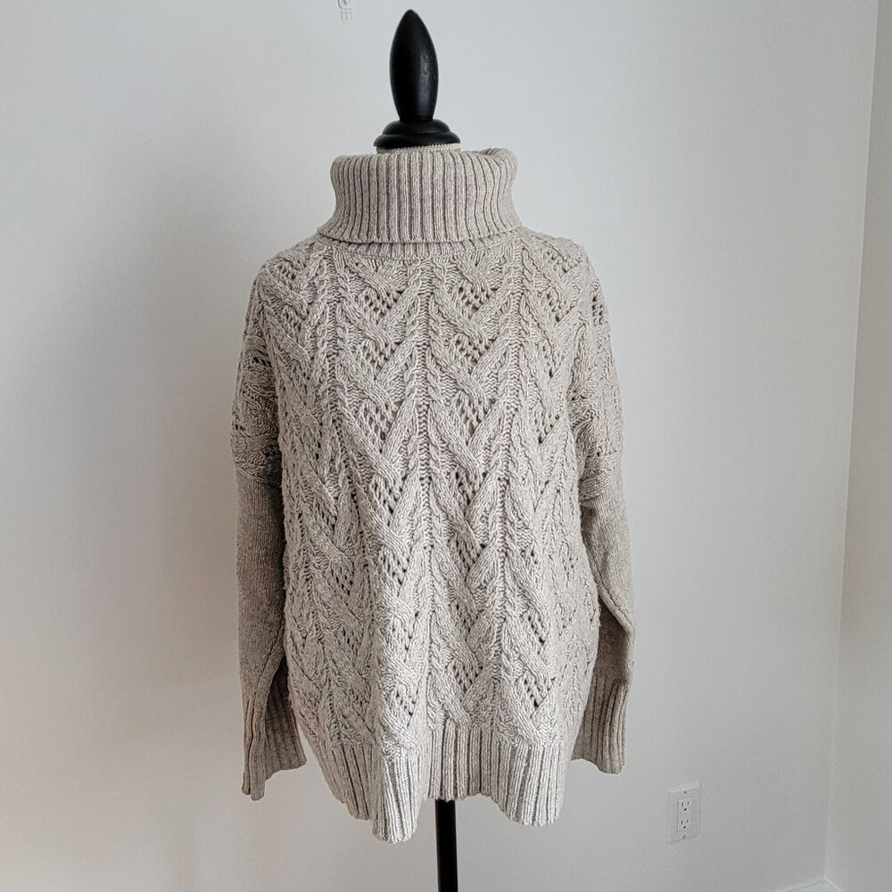Tahari Cableknit Sweater